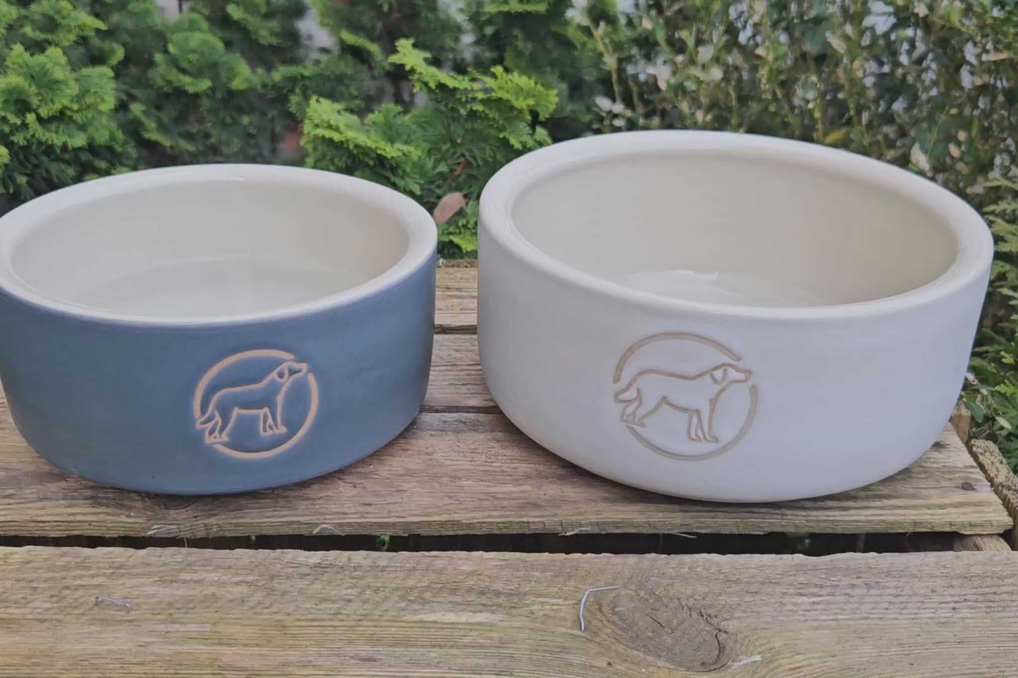 produktvideo-futternapf-für-hunde-aus-Keramik