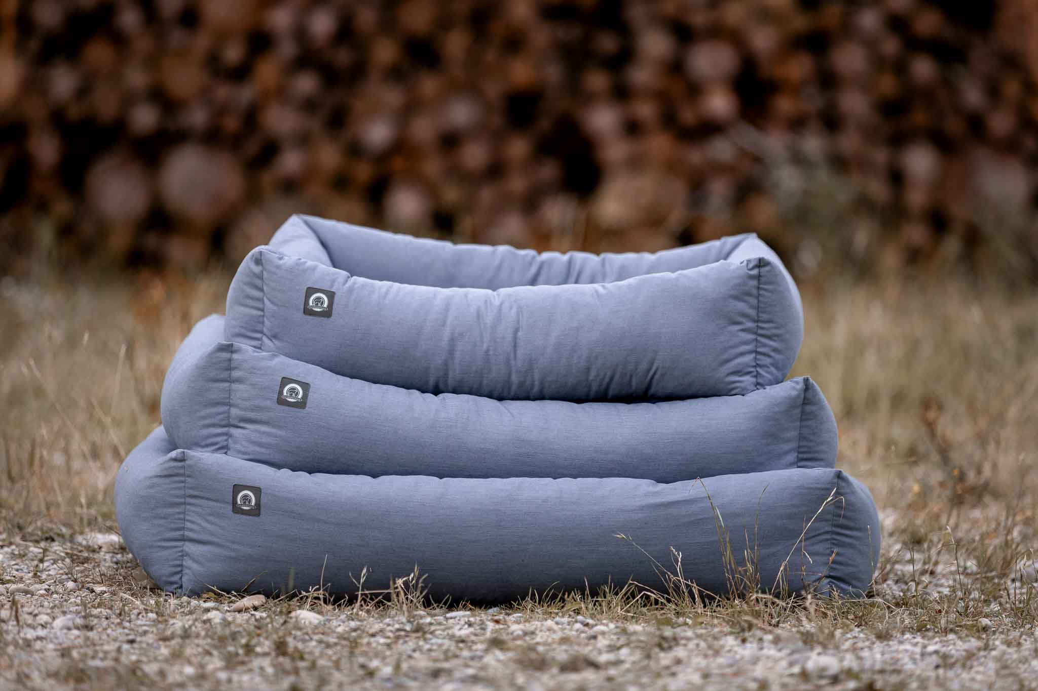 Produkt_Orthopaedisches_Hundebett_gestapelt_alle_Groessen