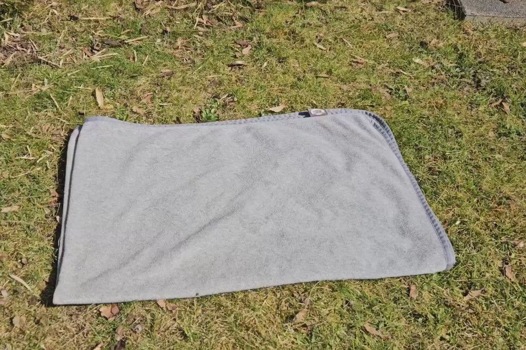 produktvideo-fleece-hundedecke