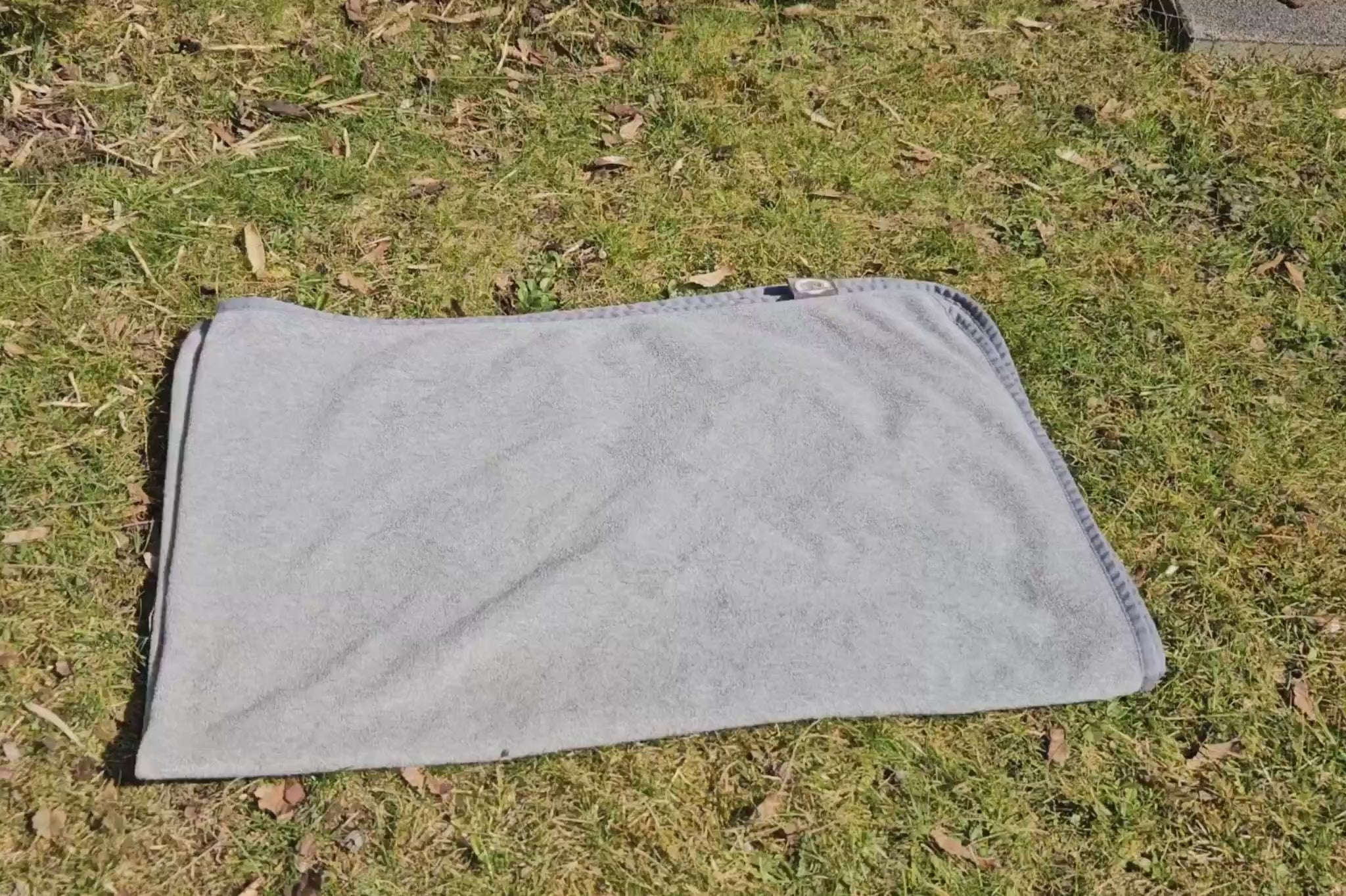 produktvideo-fleece-hundedecke